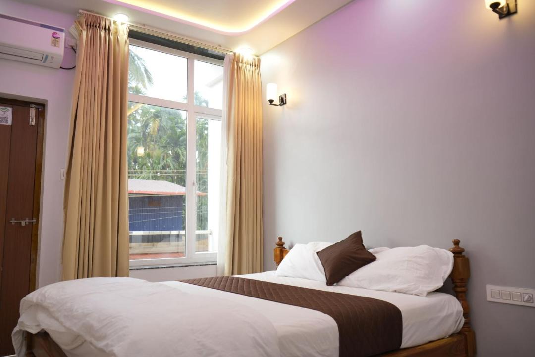 Photo of Bedroom in Honavar