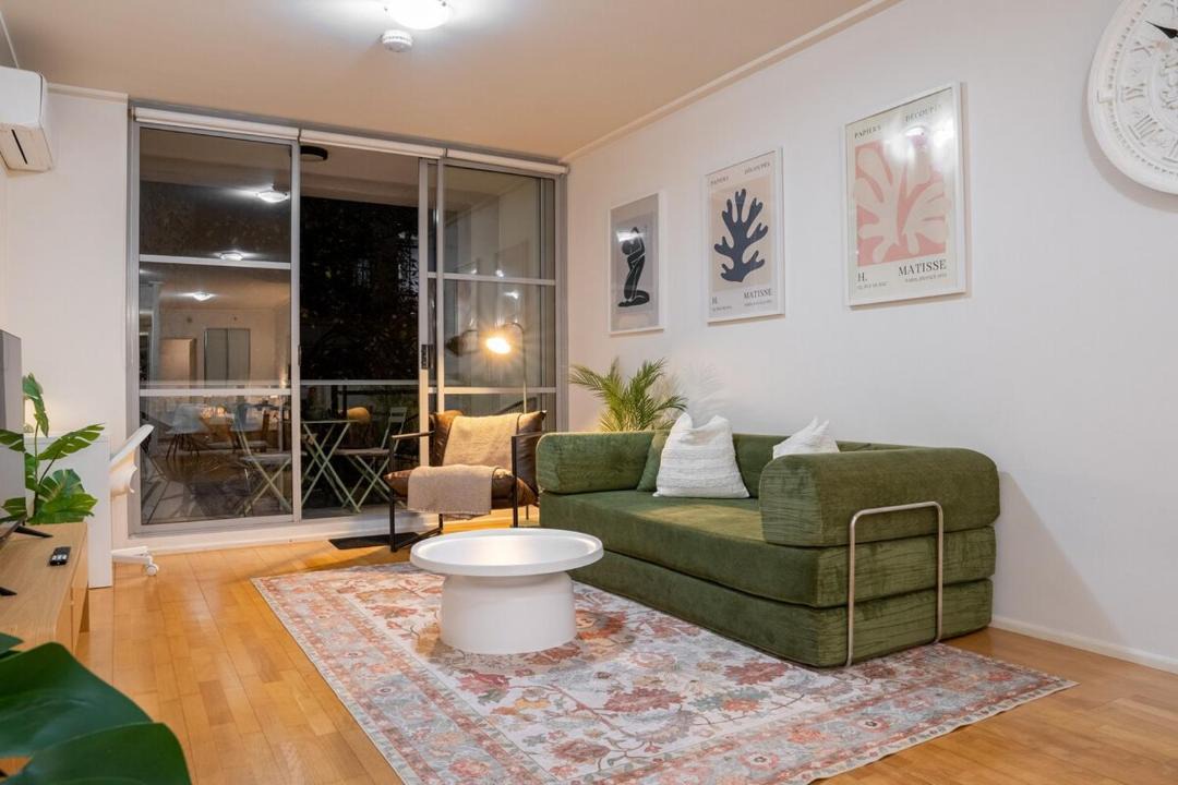Photo of Livingroom in Sydney Central Business District