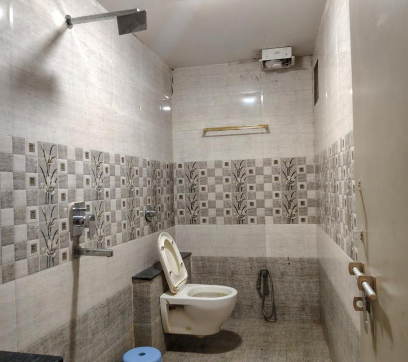 Photo of Bathroom in Waraseoni