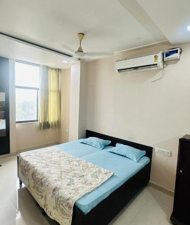 Photo of Bedroom in Malviya Nagar
