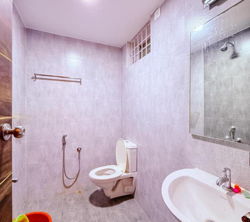 Photo of Bathroom in Kanathur