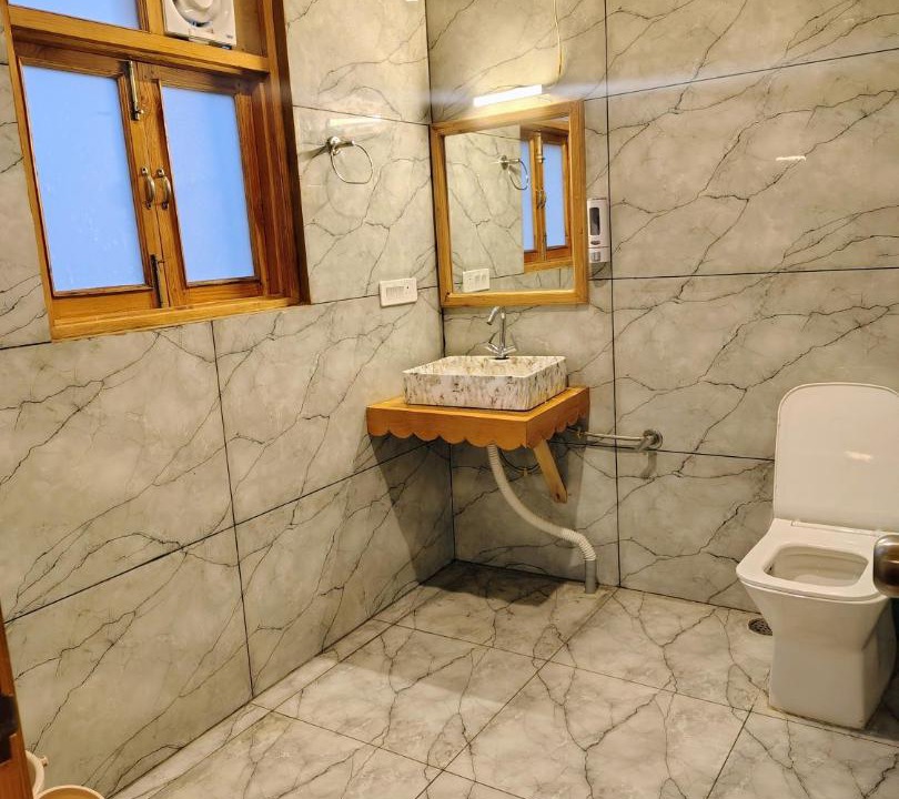 Photo of Bathroom in Ghiyagi