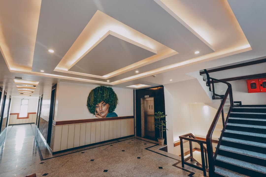 Photo of Others in Srinagar