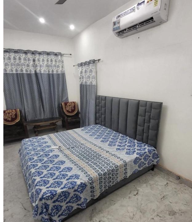 Photo of Bedroom in Mayapur