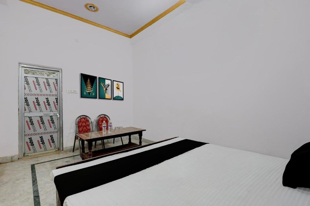 Photo of Bedroom in Sultanpur