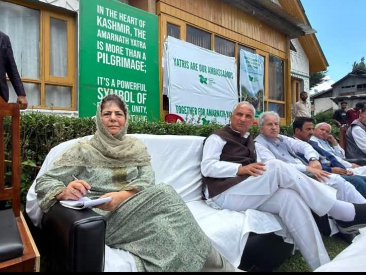 Photo of Others in Laripora