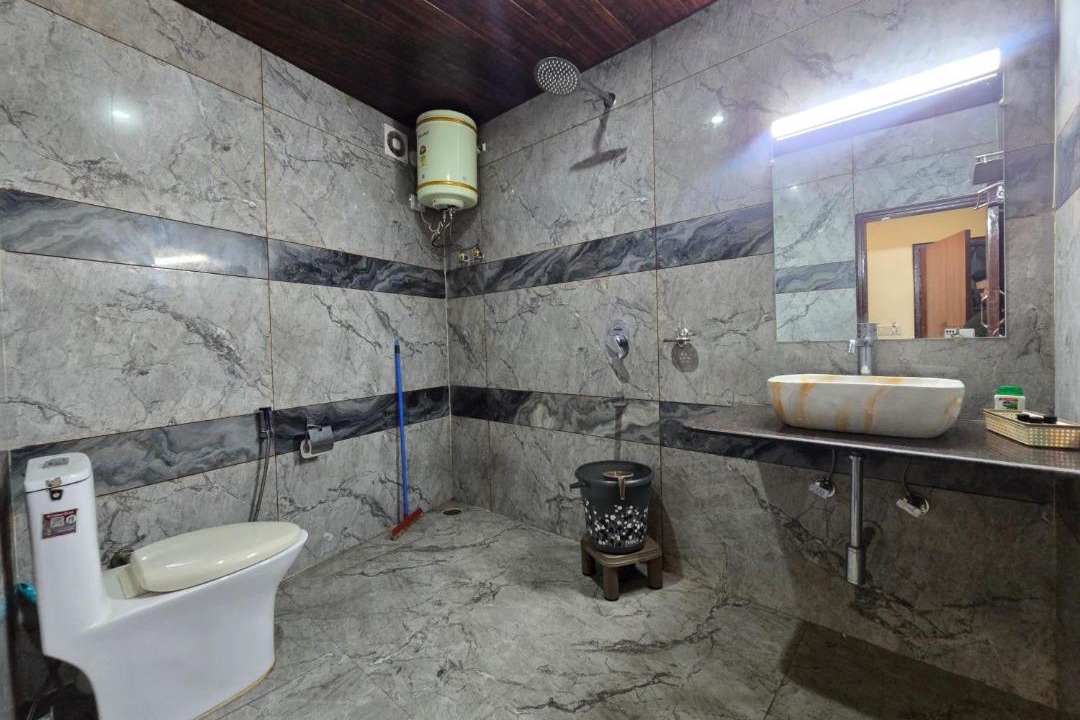 Photo of Bathroom in Bhagsu Nag