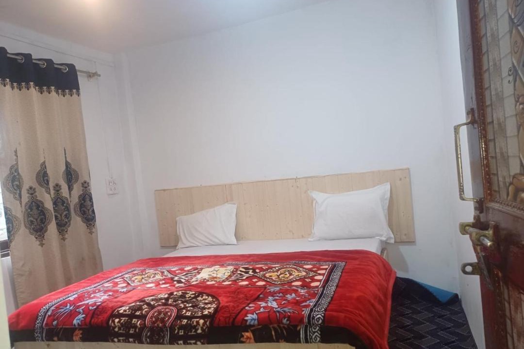 Photo of Bedroom in Pahalgam