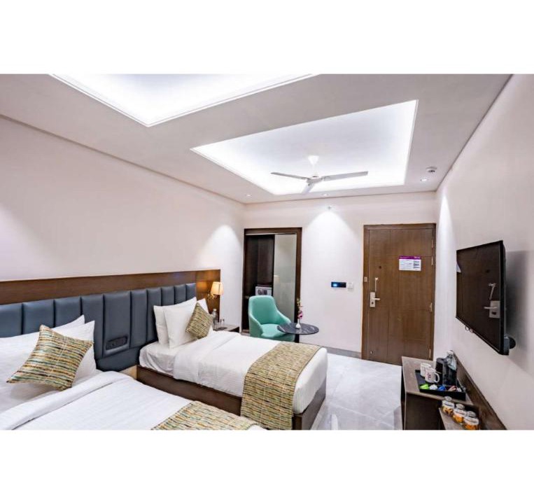 Photo of Bedroom in Taj Ganj