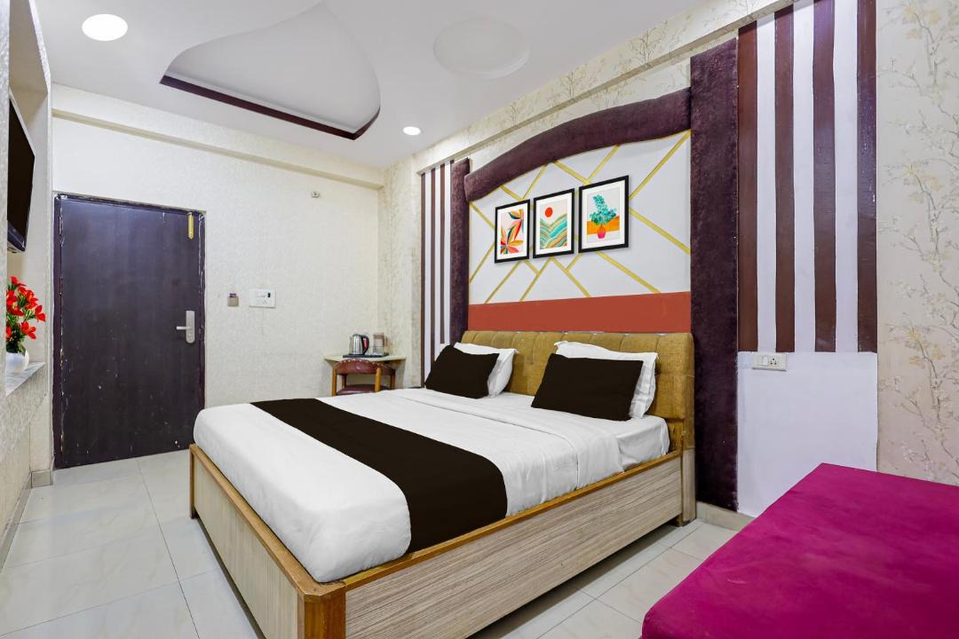 Photo of Bedroom in Charbagh