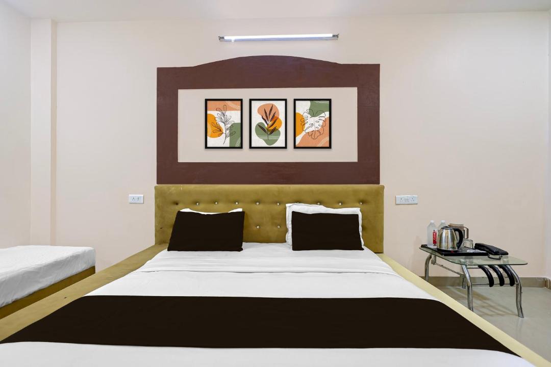 Photo of Bedroom in Charbagh