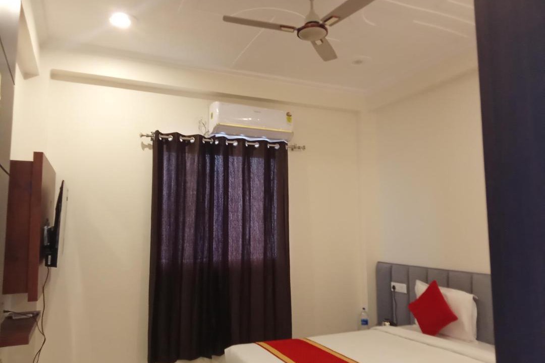 Photo of Bedroom in Ghatampur