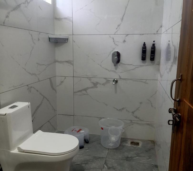 Photo of Bathroom in Uttarkashi