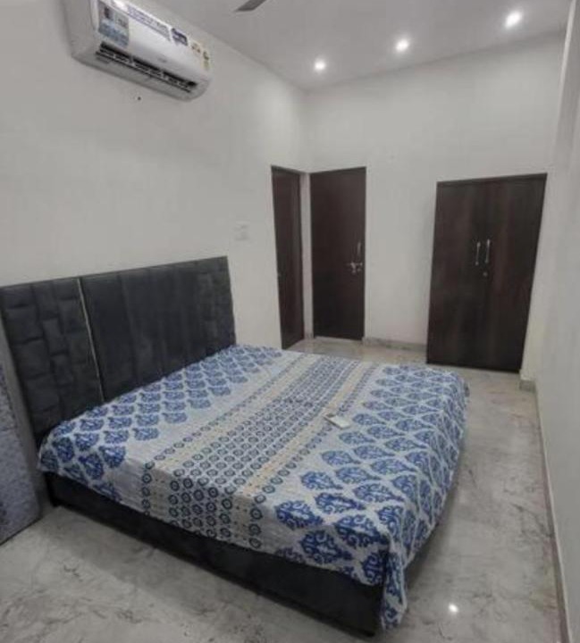 Photo of Bedroom in Mayapur