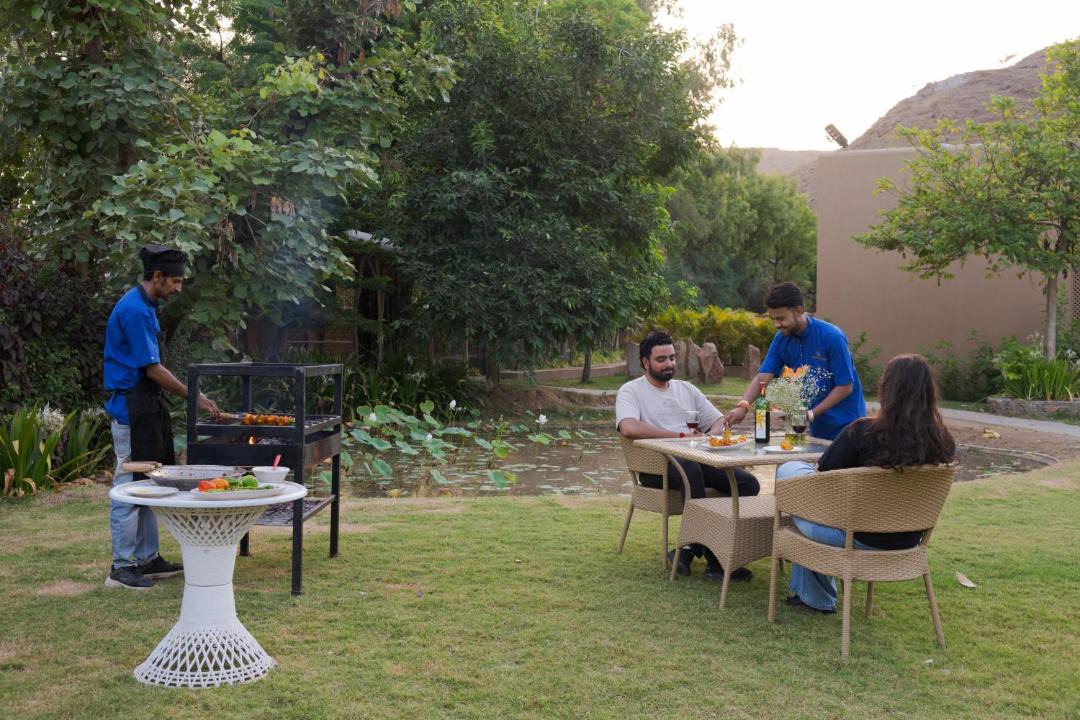 Photo of Others in Bedla