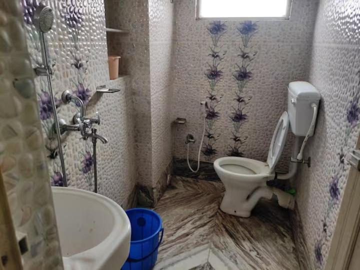 Photo of Bathroom in Mukundapur