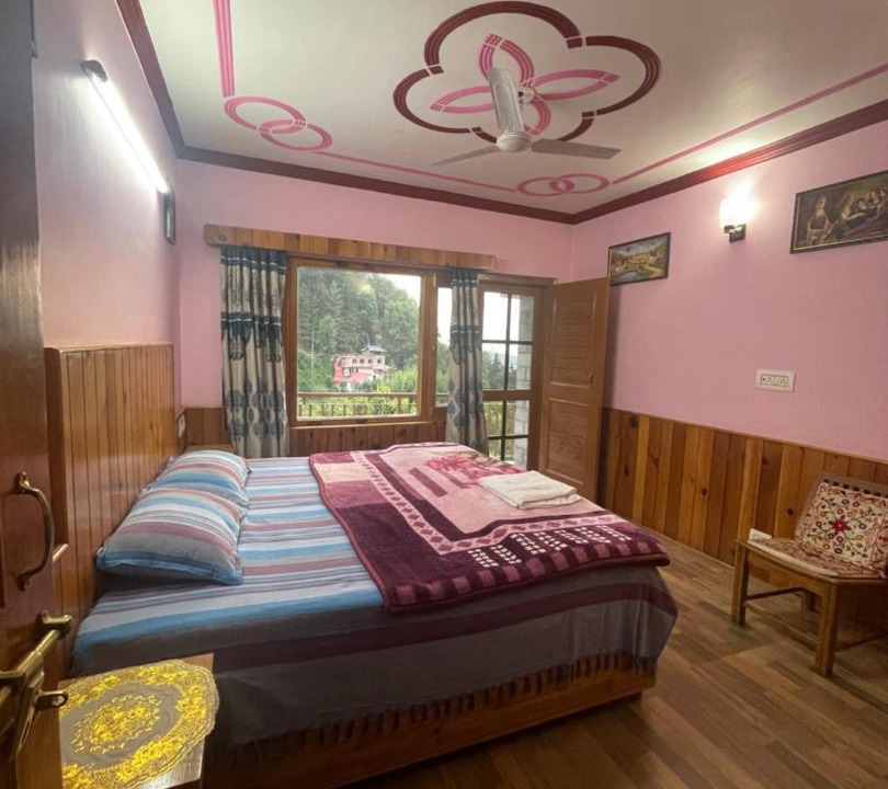 Photo of Bedroom in Manali