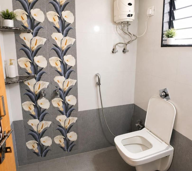 Photo of Bathroom in Akalkot