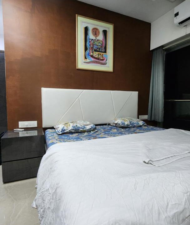 Photo of Bedroom in Malabar Hill