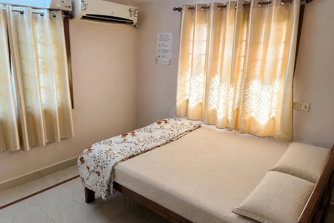 Photo of Bedroom in Honavar