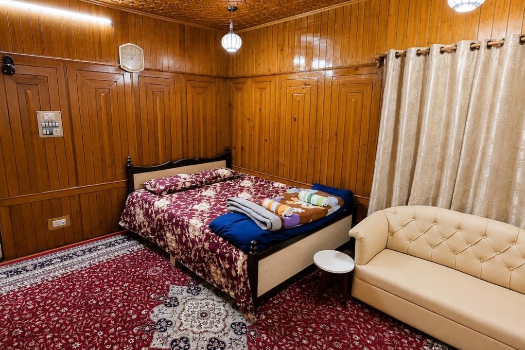 Photo of Bedroom in Nishat-Shalimar