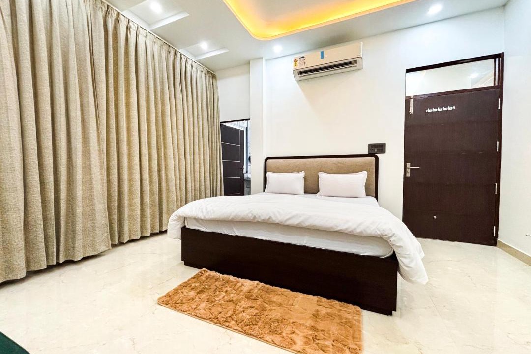Photo of Bedroom in Pink City