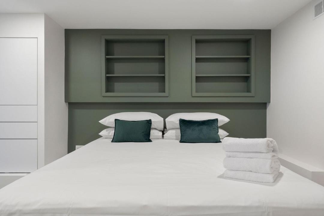 Photo of Bedroom in Freshwater