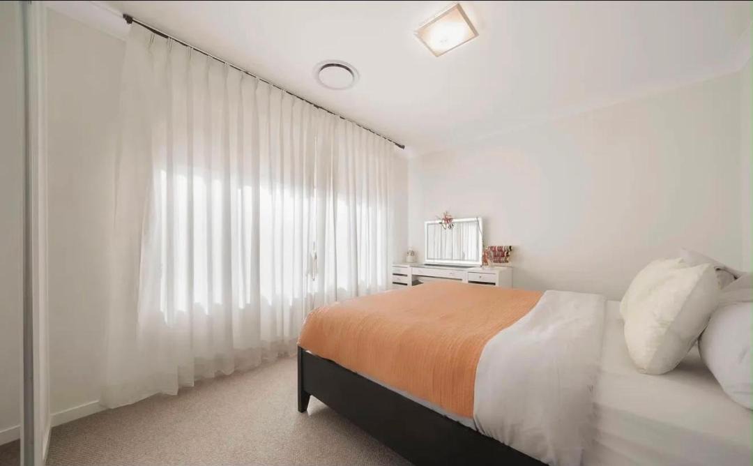 Photo of Bedroom in Catherine Field