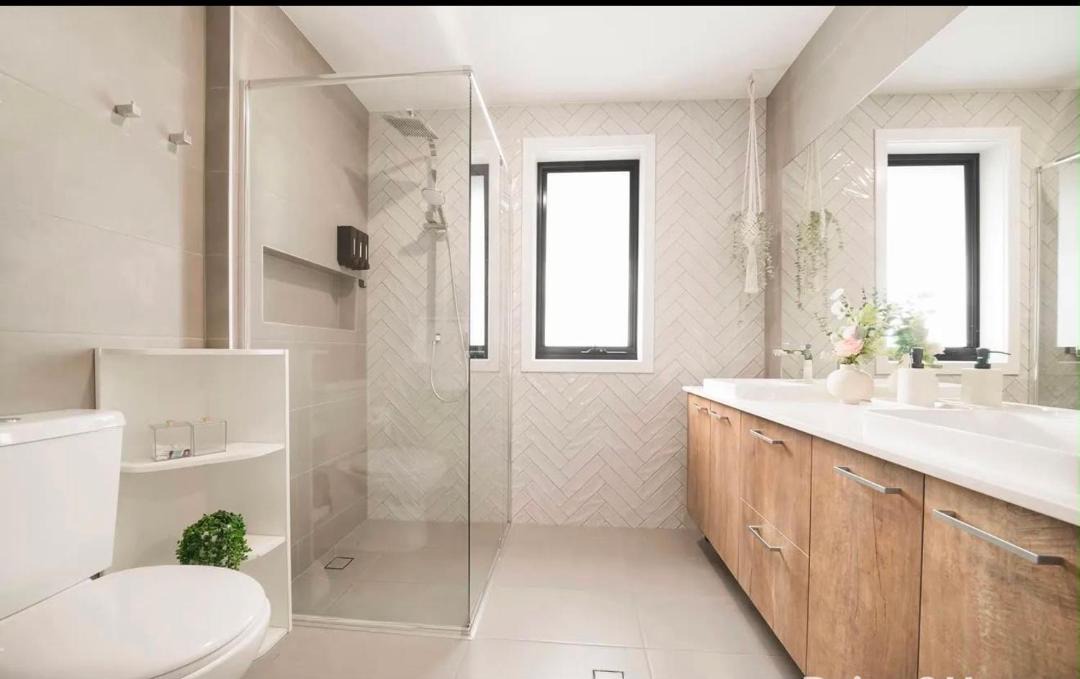 Photo of Bathroom in Catherine Field