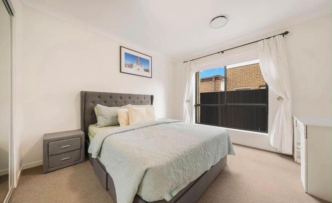 Photo of Bedroom in Catherine Field