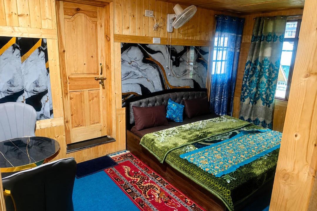 Photo of Others in Gulmarg