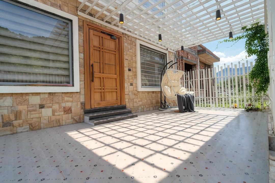Photo of Patio Balcony in Kotabagh