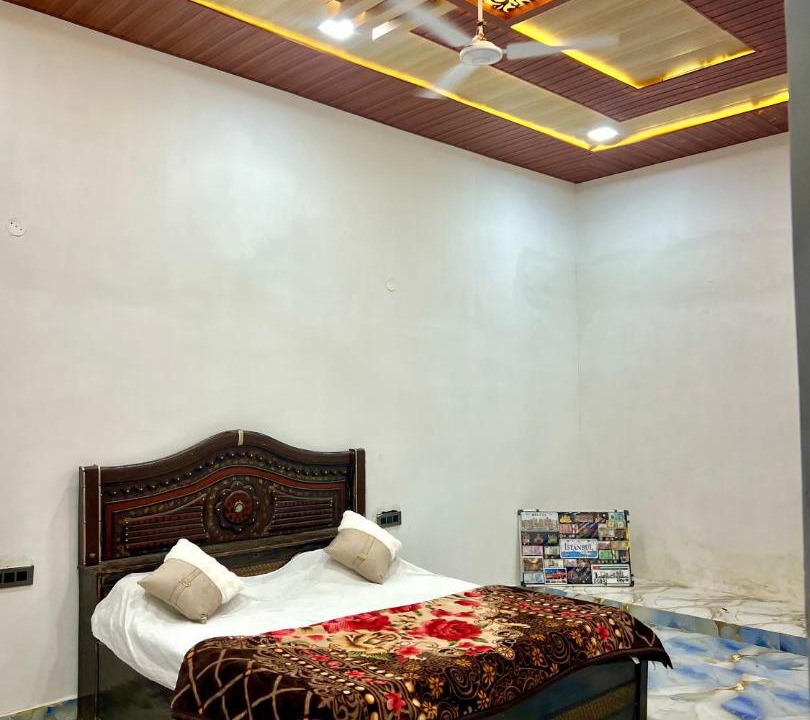 Photo of Bedroom in Greater Noida