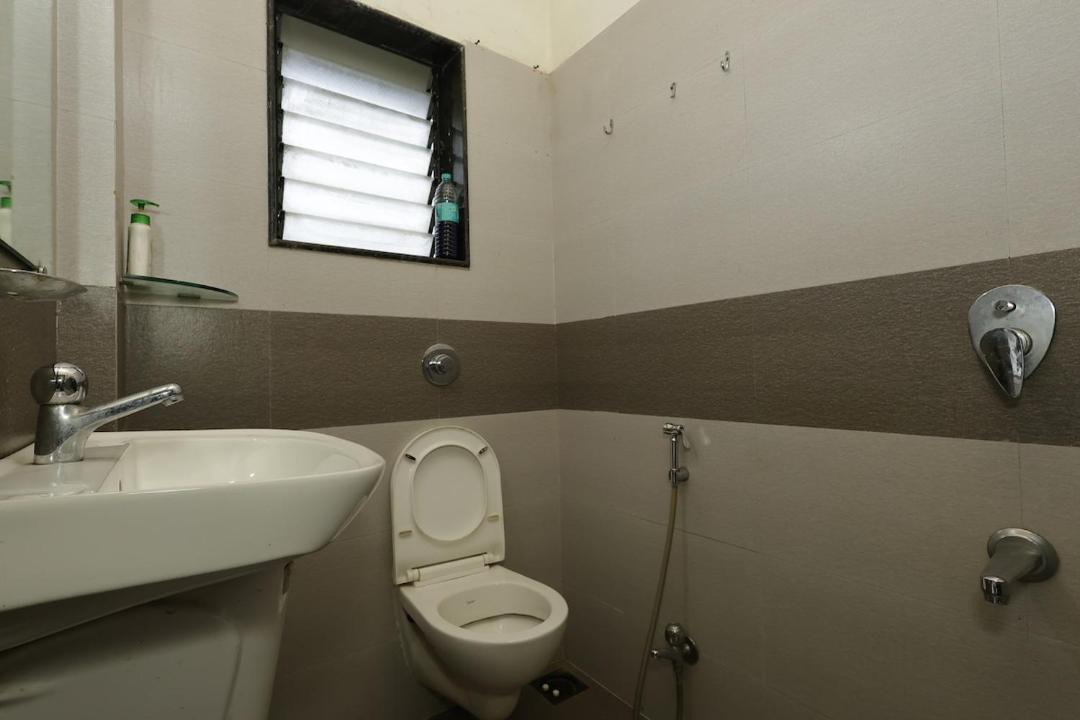 Photo of Bathroom in Parshwapuram