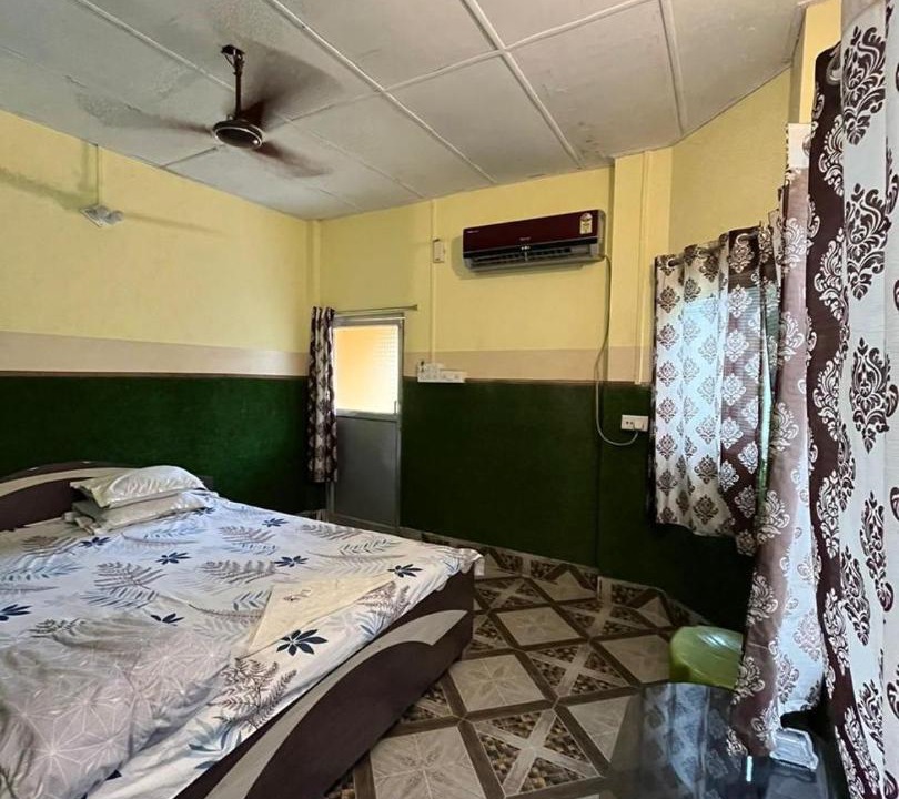 Photo of Bedroom in Tajpur