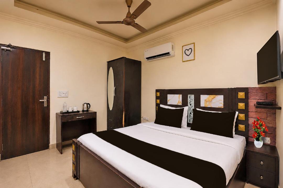 Photo of Bedroom in Vasundhara