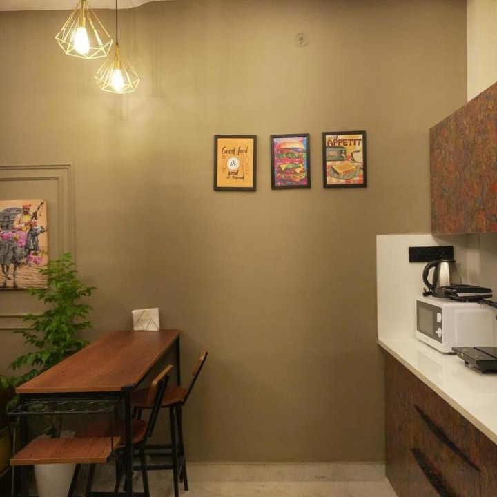 Photo of Kitchen in Pink City