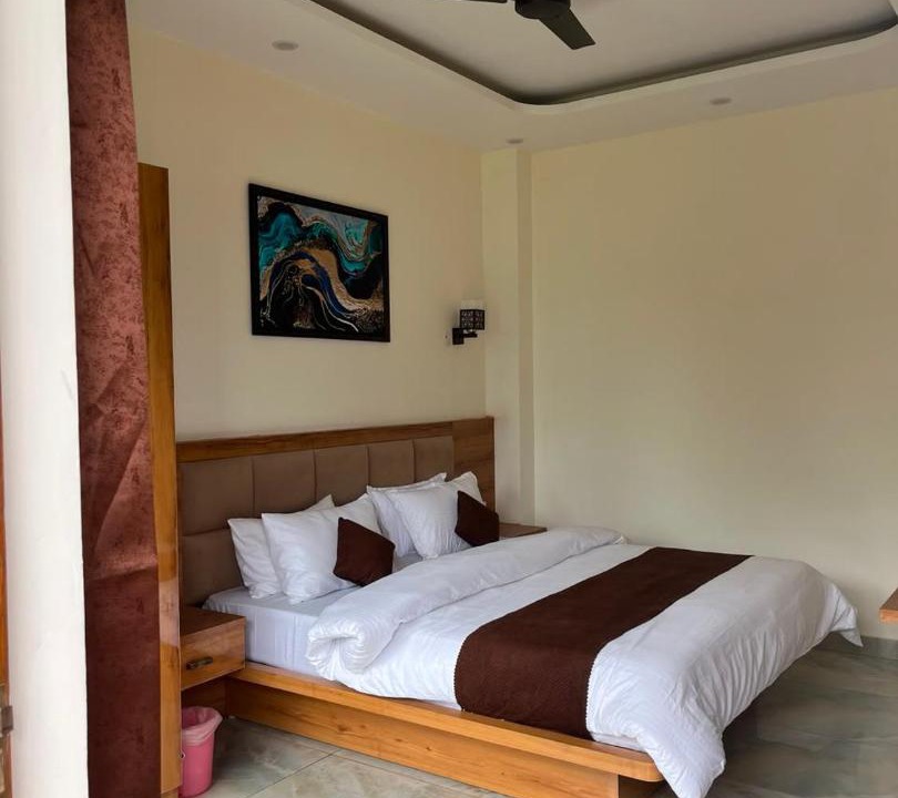 Photo of Bedroom in Ukhimath