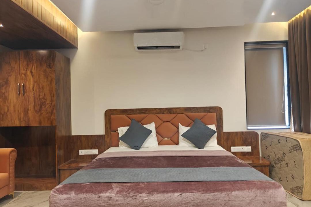 Photo of Bedroom in Panhala