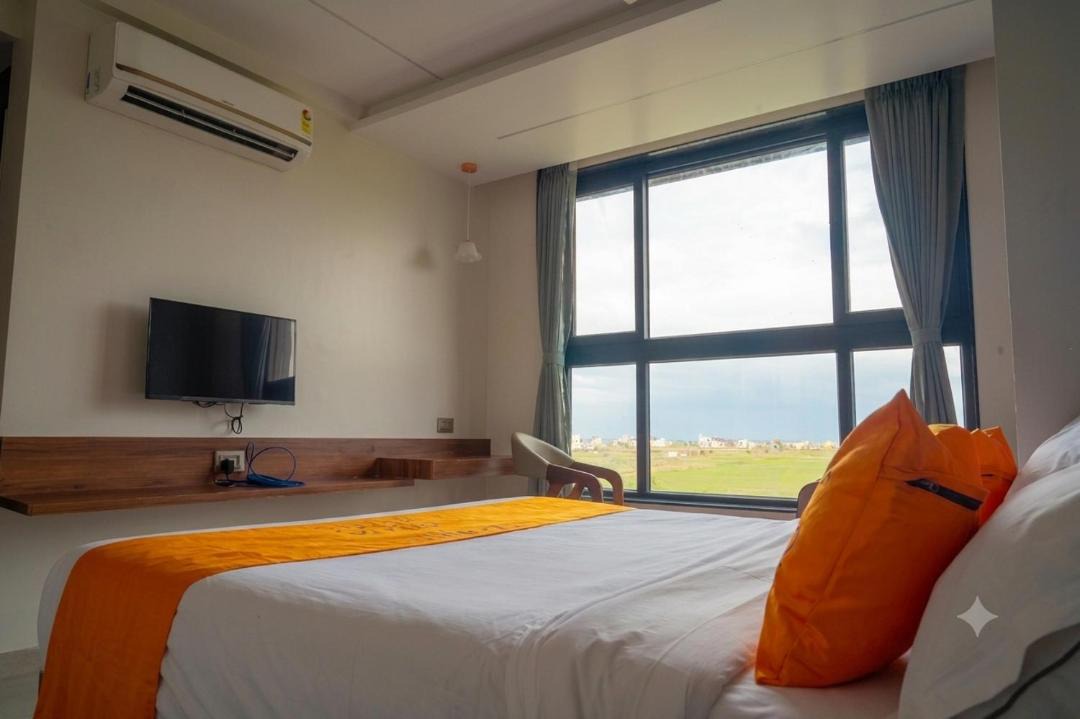 Photo of Bedroom in Akalkot