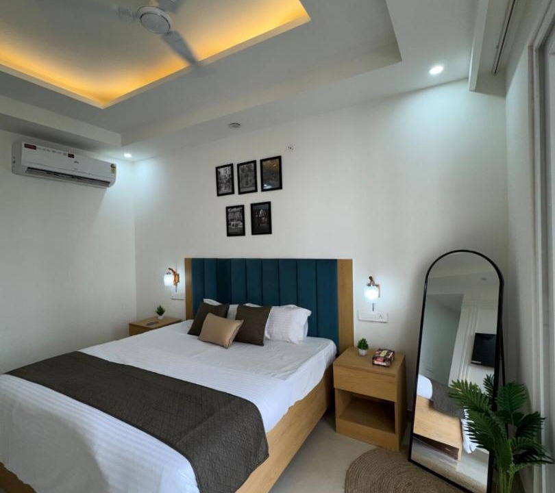Photo of Bedroom in DLF Phase 5