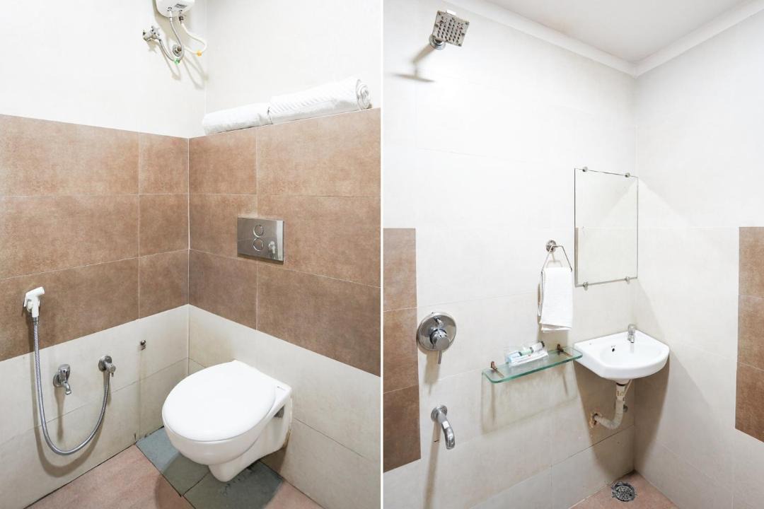 Photo of Bathroom in Rau