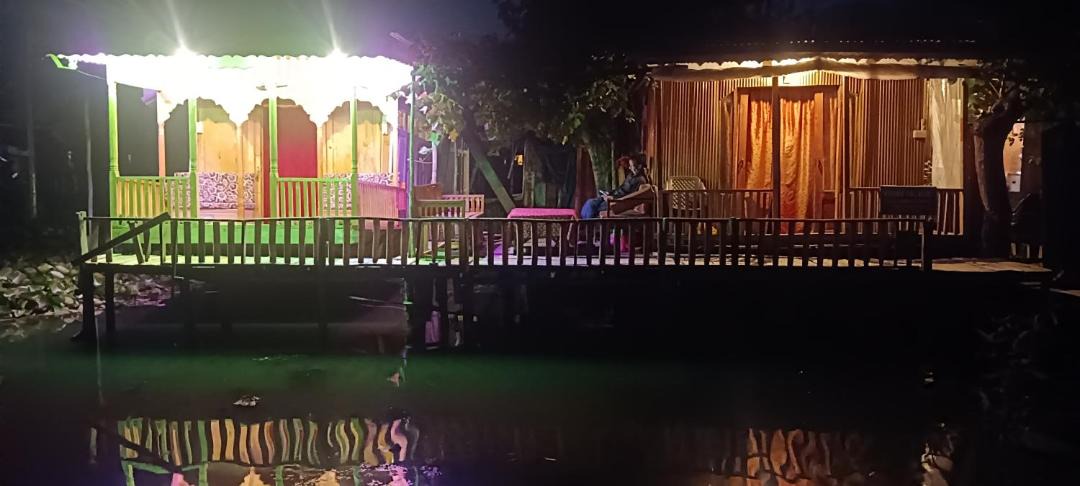 Photo of Others in Dal Lake