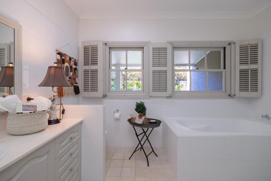 Photo of Bathroom in Glenquarry