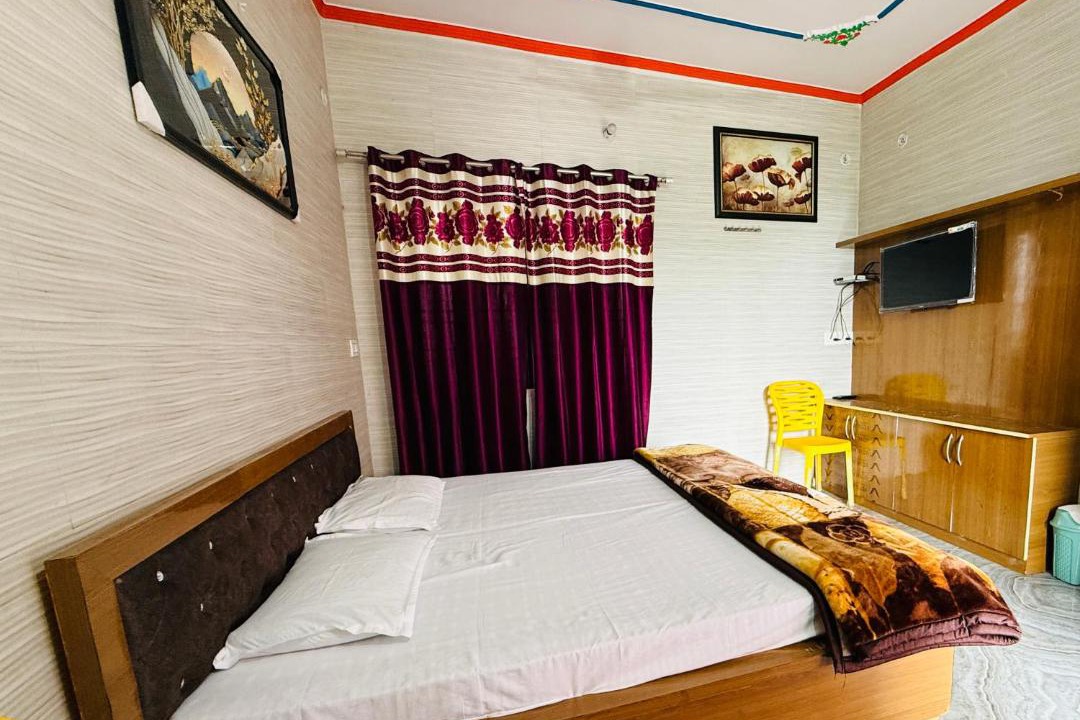 Photo of Bedroom in Chamba
