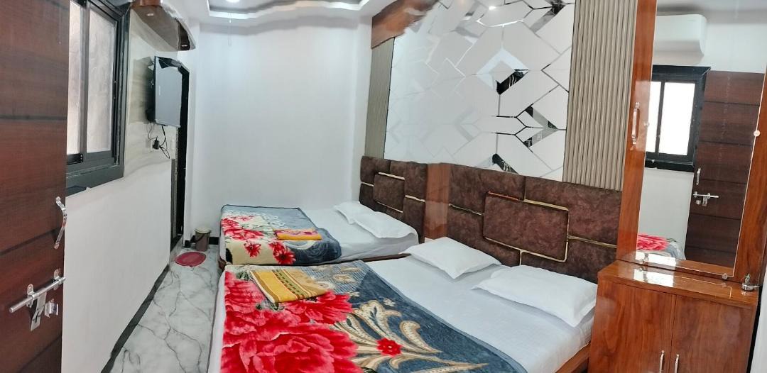 Photo of Bedroom in Omkareshwar