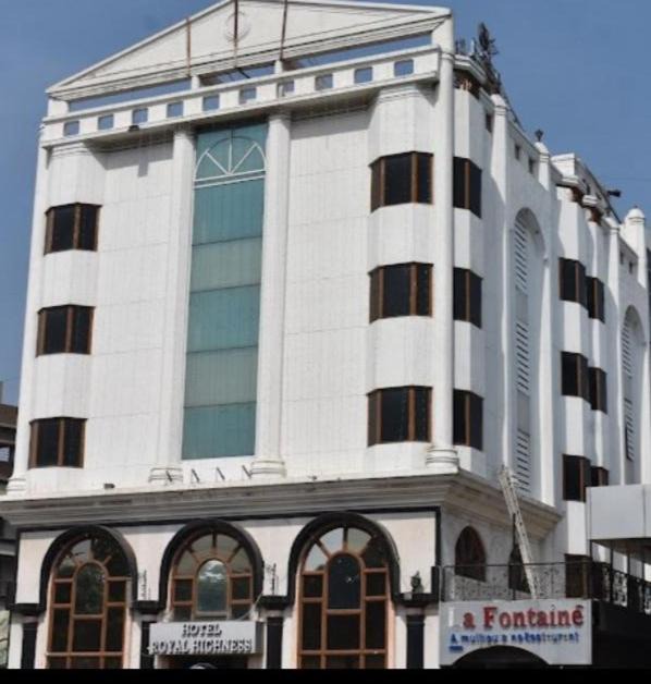Photo of Buildings in Ahmedabad City Centre