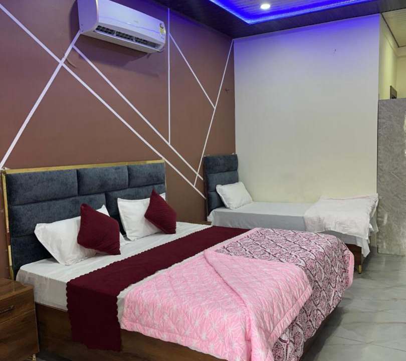 Photo of Bedroom in Mayapur