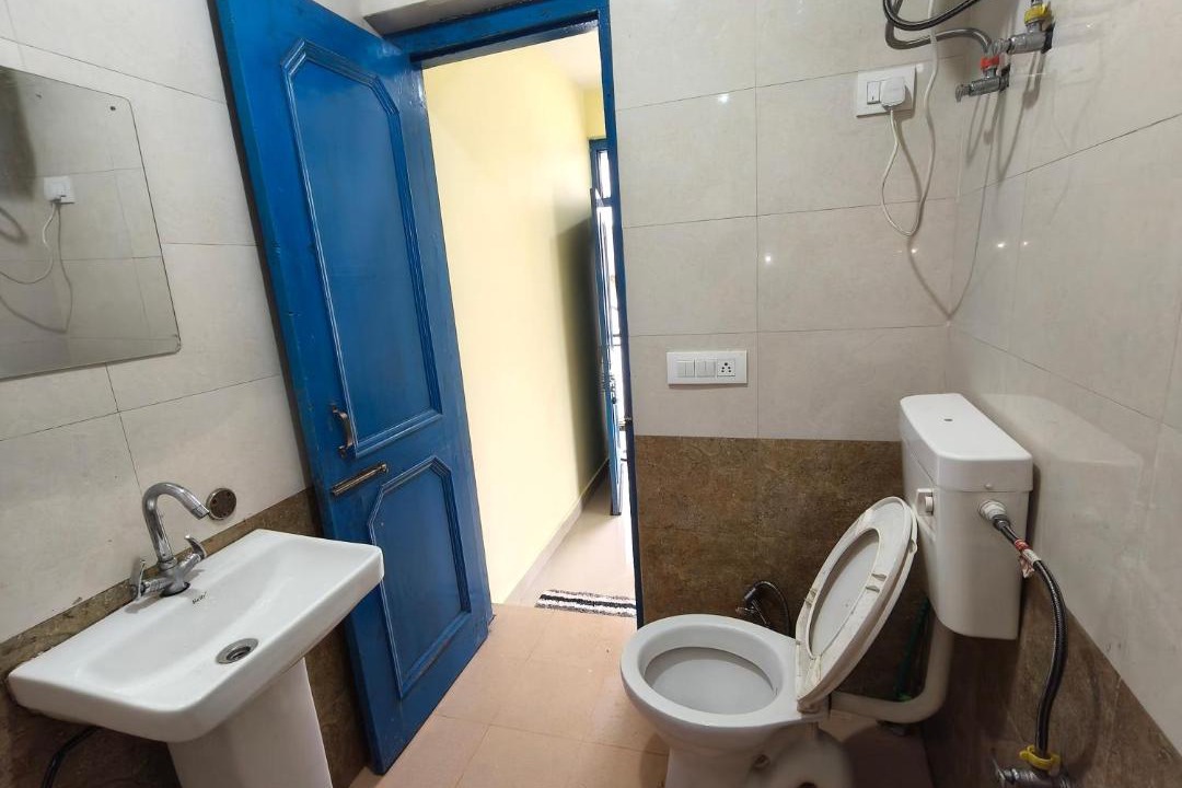 Photo of Bathroom in Bhagsu Nag