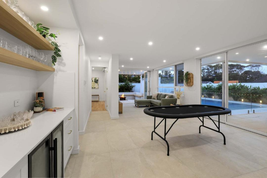 Photo of Others in Caves Beach